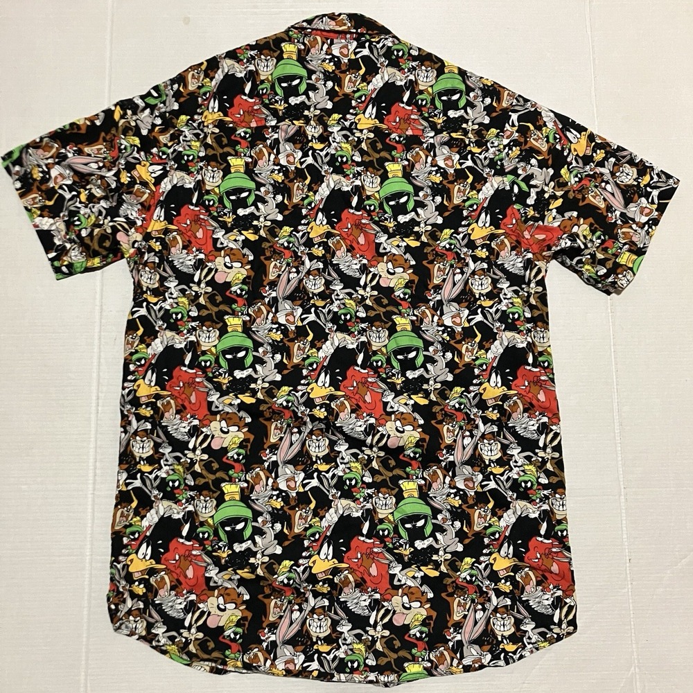Warner Bros Looney Tunes Button Up Shirt Mens Medium All Over Print Short Sleeve - Picture 6 of 6